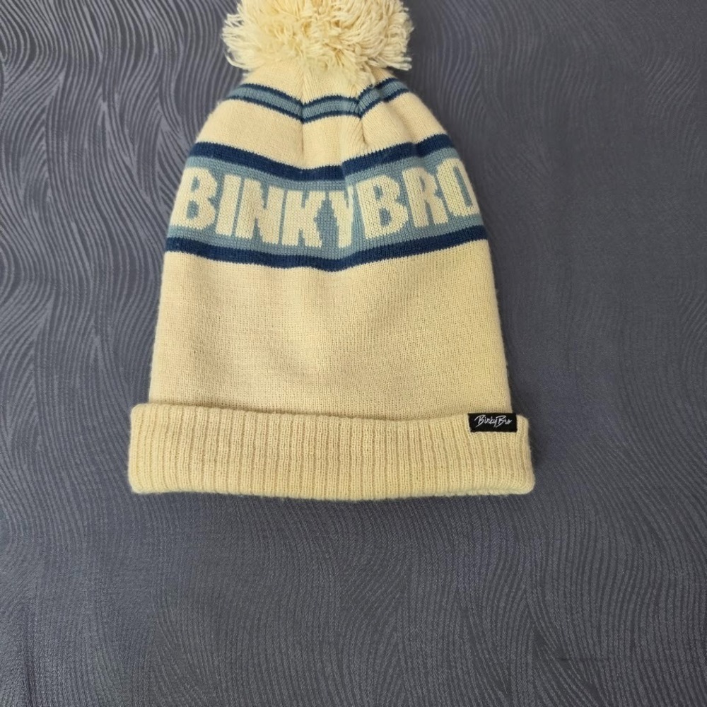 BinkyBro Jupiter Blue Pom Beanie Knit Hat Kids Youth Siize 3-6 Years Skater Hat - Picture 1 of 5